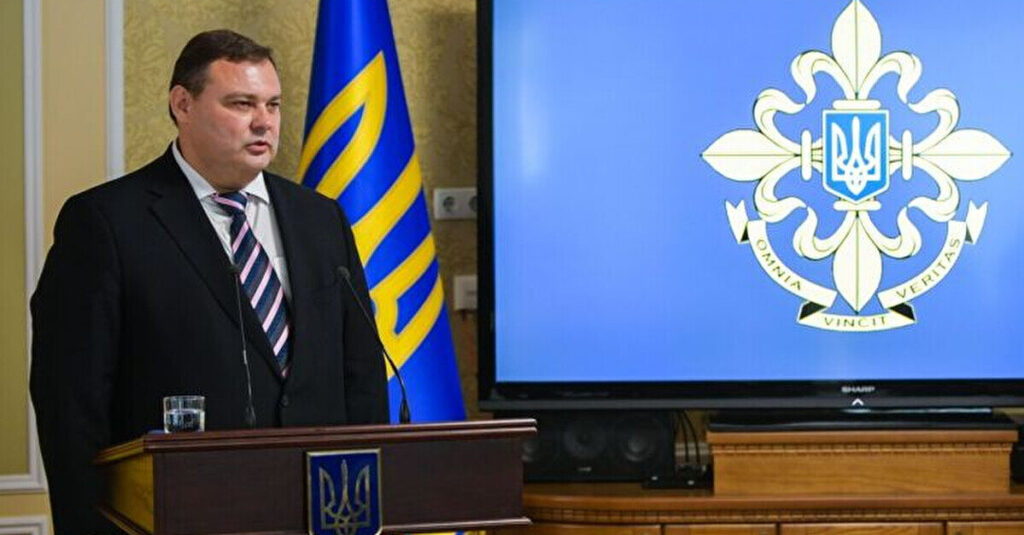 ДБР прийшло з обшуком до колишнього керівника зовнішньої розвідки – ЗМІ