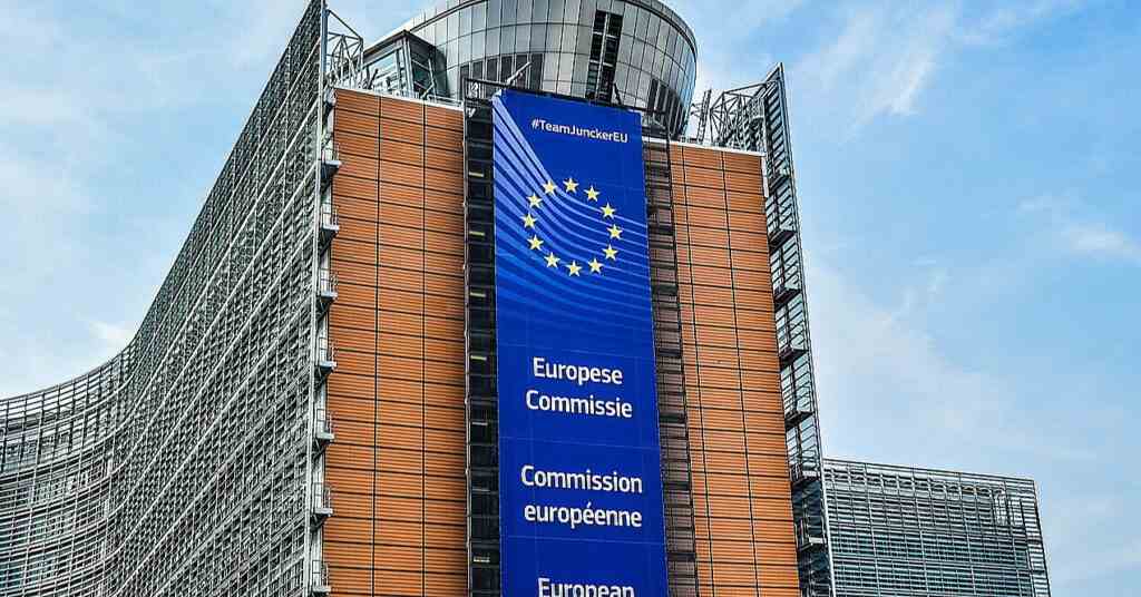 У Єврокомісії розповіли про підготовку 19-го пакета санкцій проти Росії