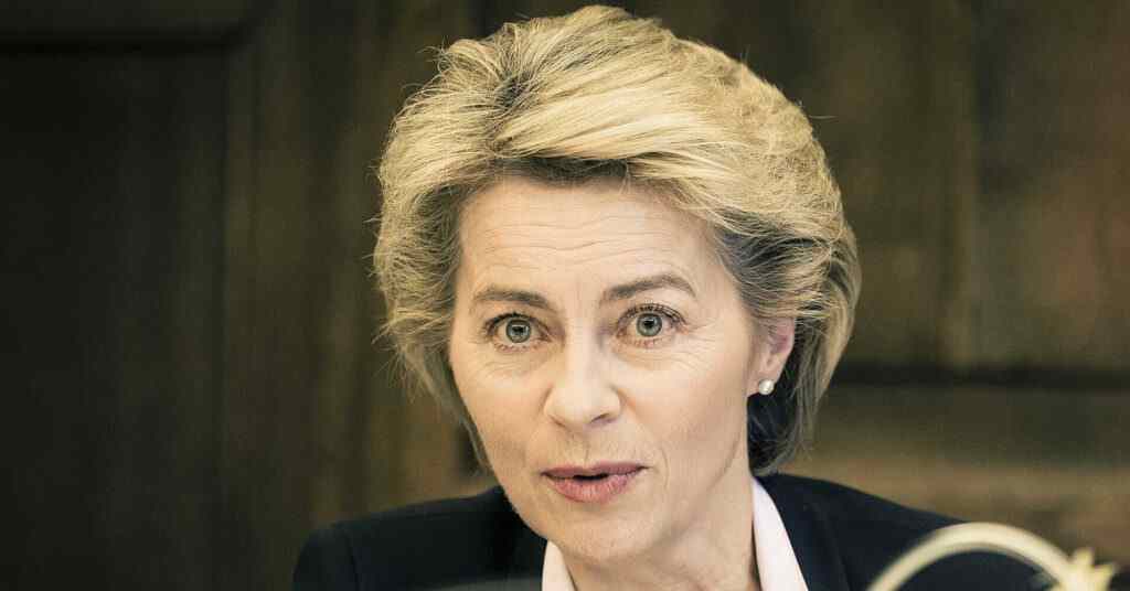 ЄС планує прискорити повну відмову від нафти і газу з РФ – фон дер Ляєн ЄС планує прискорити повну відмову від нафти і газу з РФ – фон дер Ляєн