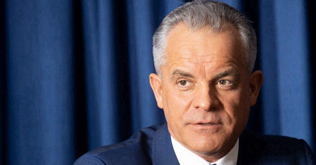 До Молдови екстрадували колишнього “володаря” країни і олігарха Плахотнюка