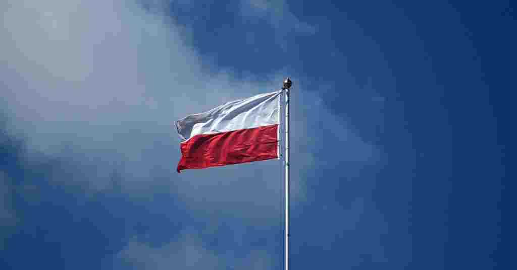 30% поляків можуть покинути країну у разі нападу Росії – опитування