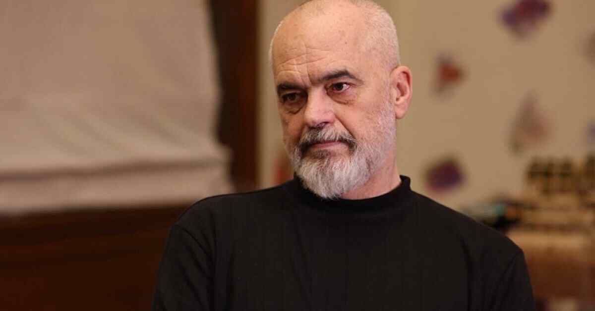 В Албанії вперше в світі штучний інтелект призначили міністром