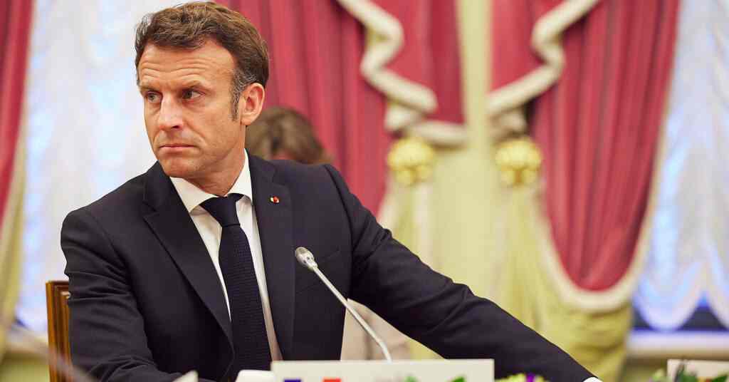 Макрон анонсував призначення нового прем’єра в найближчі дні