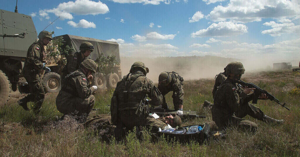 Половина поляків виступають за повернення обов’язкової військової служби Половина поляків виступають за повернення обов’язкової військової служби