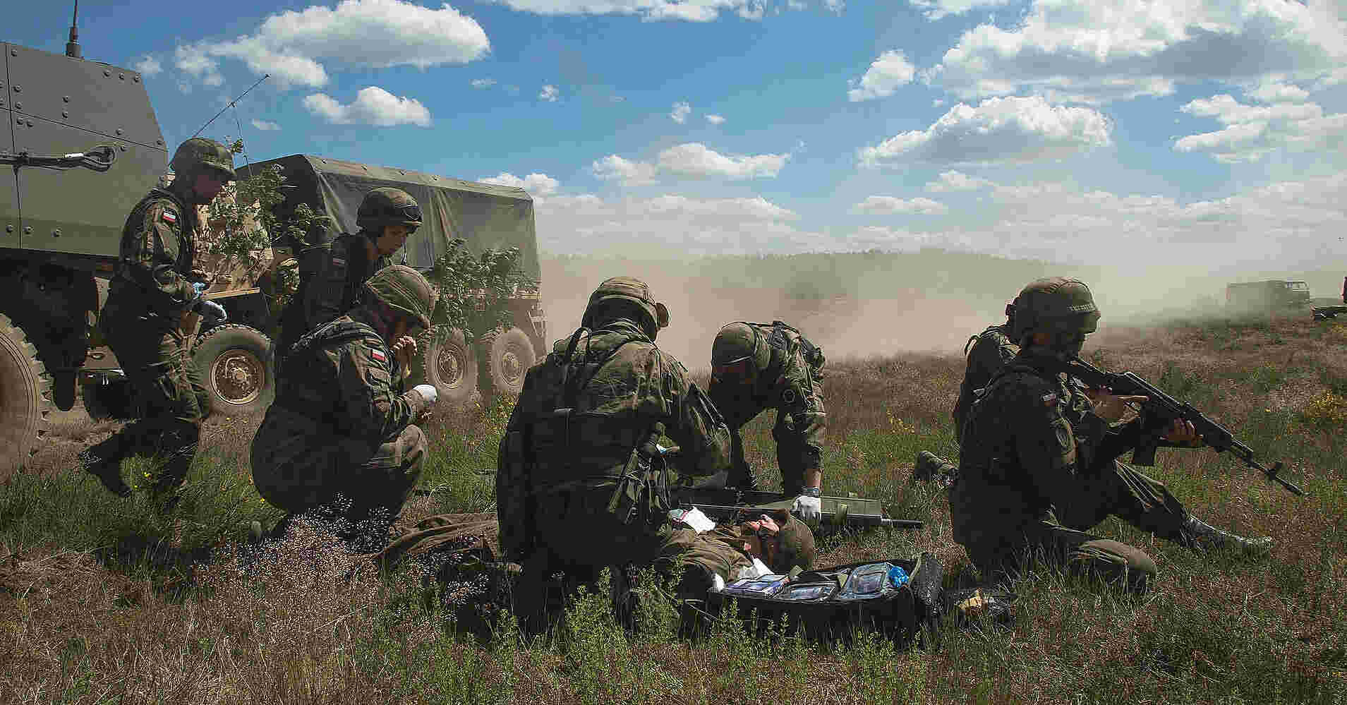 Половина поляків виступають за повернення обов’язкової військової служби Половина поляків виступають за повернення обов’язкової військової служби