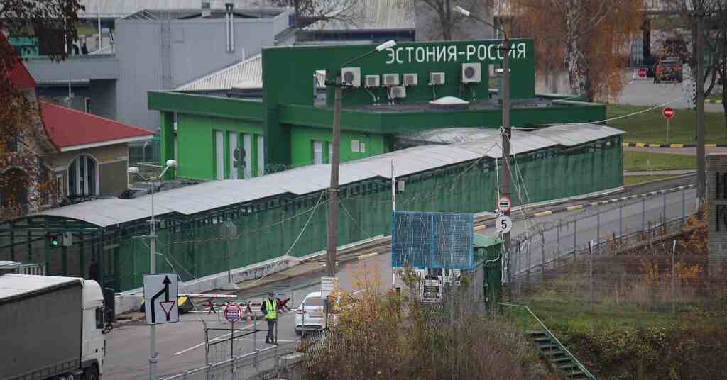 В Естонії на кордоні з Росії почали будівництво протитанкового рову В Естонії на кордоні з Росії почали будівництво протитанкового рову