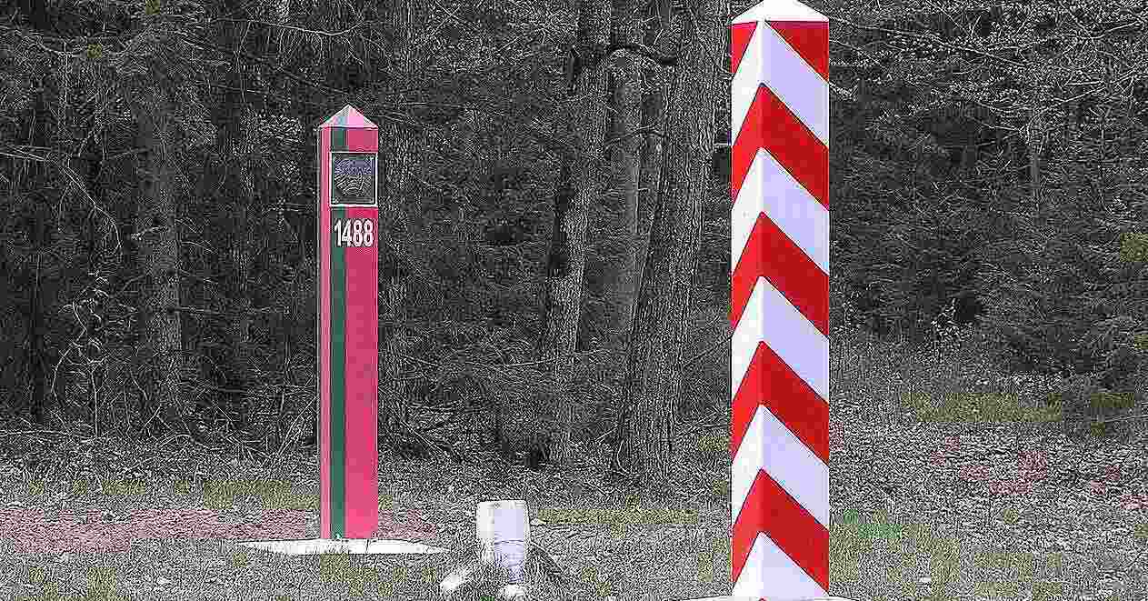 Польща повністю закрила кордон із Білоруссю Польща повністю закрила кордон із Білоруссю