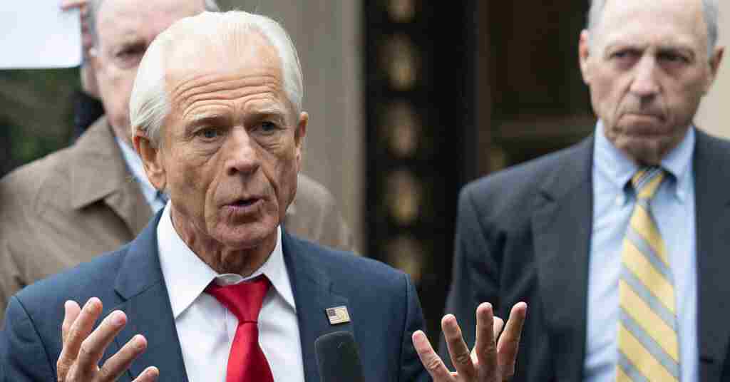 Торговий радник Трампа: Скасування тарифів загрожує “кінцем США” Торговий радник Трампа: Скасування тарифів загрожує “кінцем США”