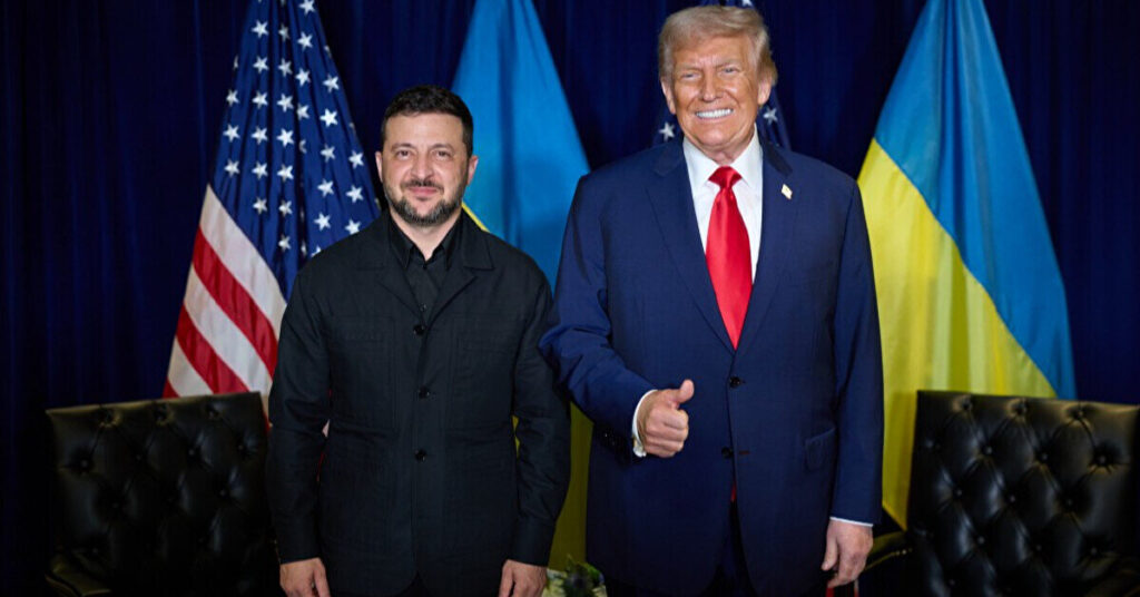 Трамп сказав Зеленському, що зацікавлений у мирі, а не “територіальному результаті” – WSJ Трамп сказав Зеленському, що зацікавлений у мирі, а не “територіальному результаті” – WSJ