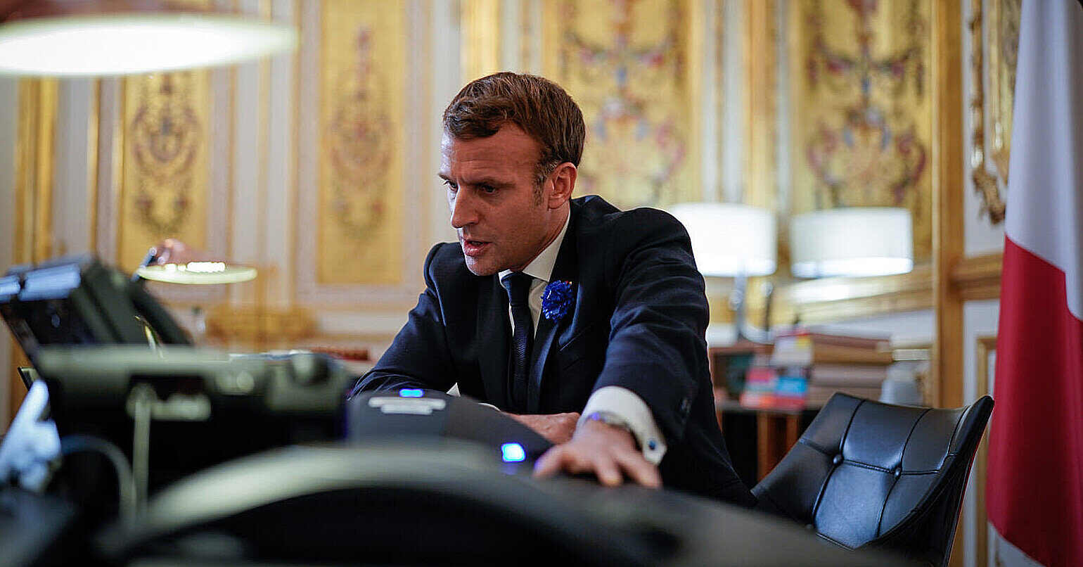 Макрон відреагував на убивство Росією французького журналіста