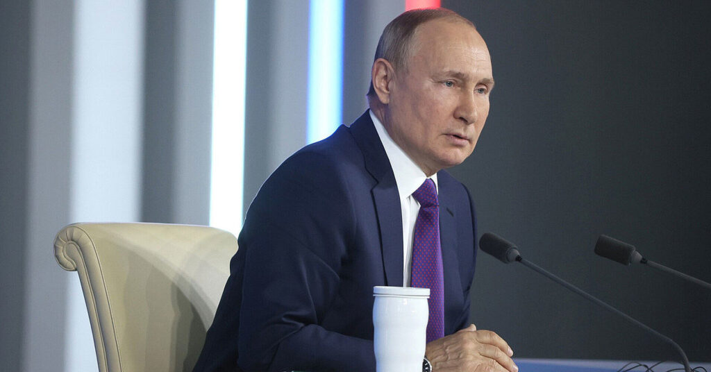 Путін обіцяє “приголомшливо” відповісти на далекобійні удари по РФ Путін обіцяє “приголомшливо” відповісти на далекобійні удари по РФ