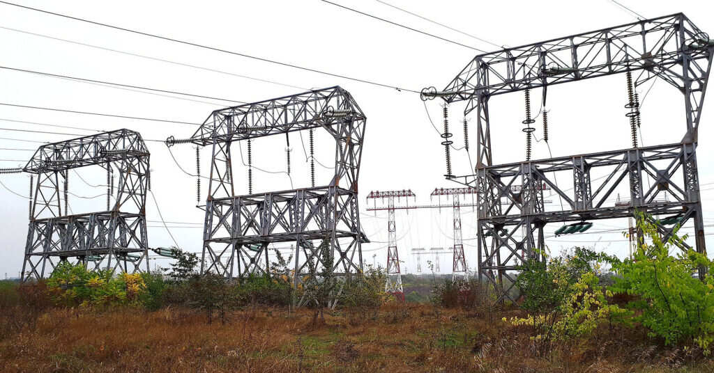 У Києві розпочалися погодинні відключення світла: оприлюднено графіки