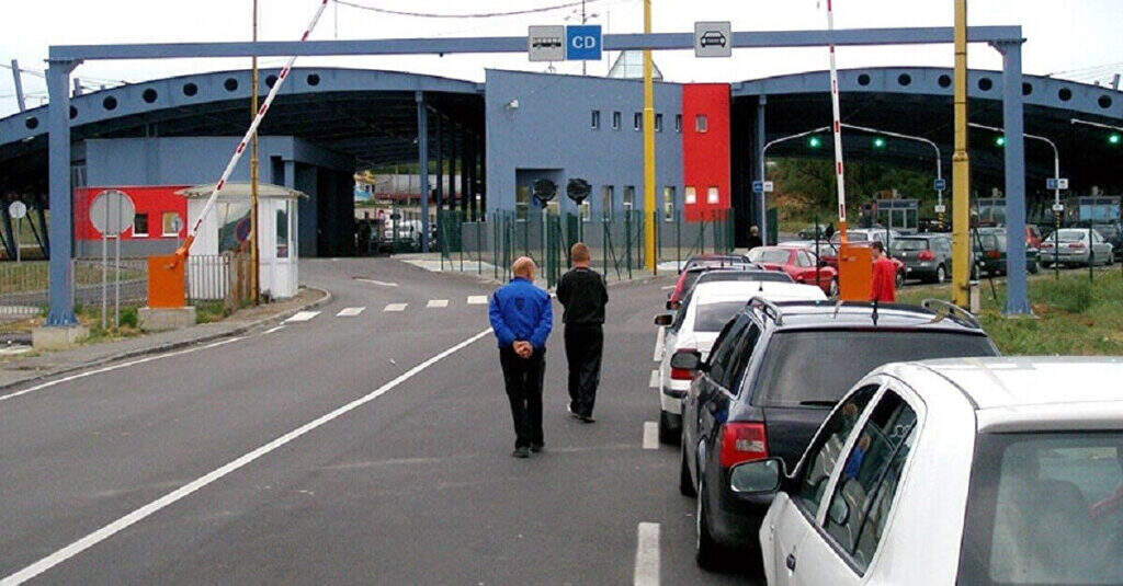 Угорські пункти пропуску запровадили систему збору біометричних даних – ДПСУ