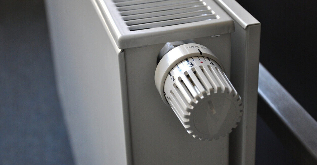 У Львові відклали початок опалювального сезону через обстріли РФ