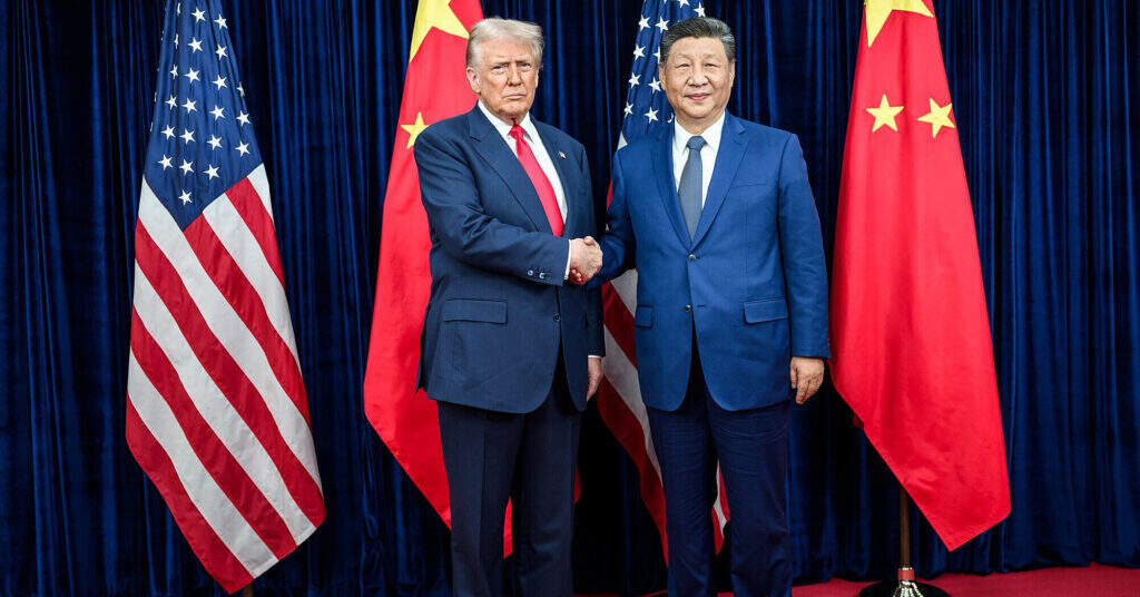 Сі Цзіньпін запевнив Трампа, що Пекін здатний протистояти будь-яким викликам