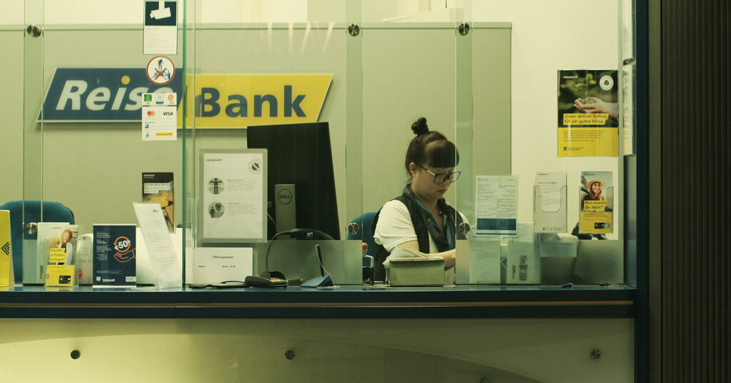 Фірма Тігіпка – абсолютний лідер: скільки заробили колекторські компанії