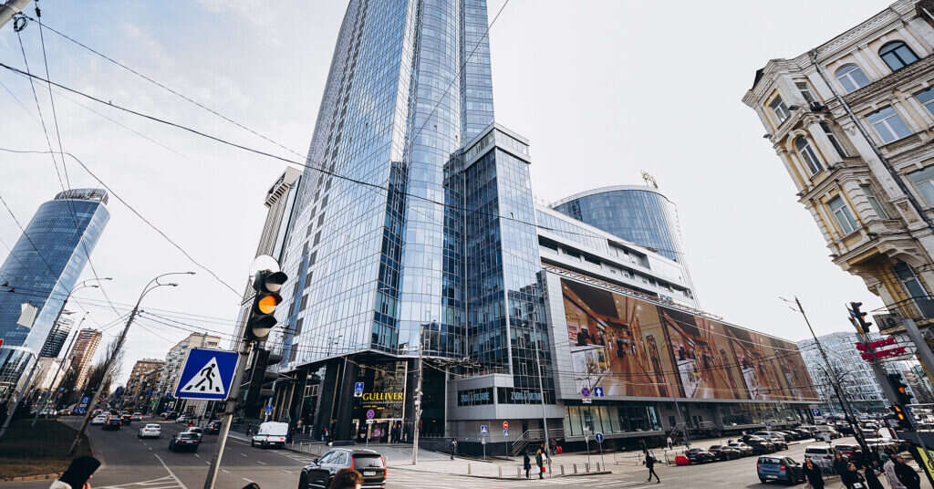 АРМА припинило пошуки управителя і повертає ТРЦ Гулівер державі