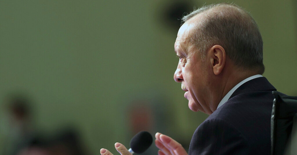 Ердоган: Туреччина в будь-який момент готова прийняти зустріч Трампа і Путіна