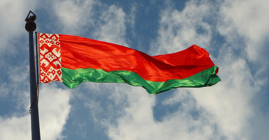 СЗР: У Білорусі зросла кількість громадян, які вважають РФ більшою загрозою за США