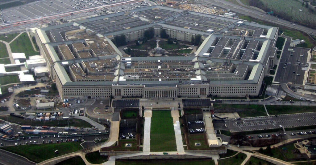 Пентагон анулював акредитації журналістів, які не погодилися з новими правилами