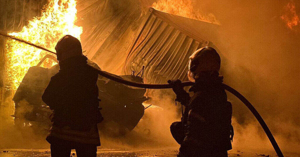 РФ атакувала Одещину: пошкоджено інфраструктуру, є пожежі і постраждалі