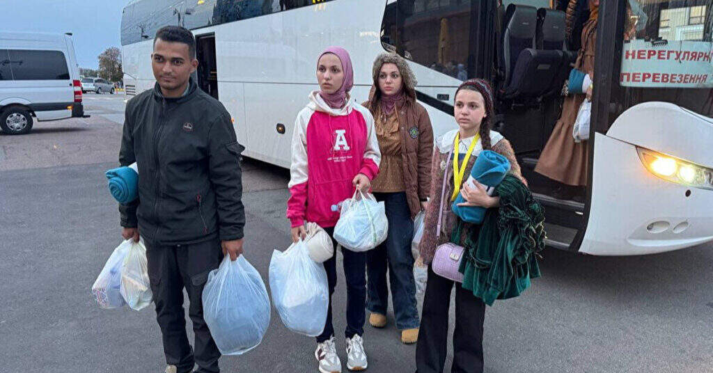 В Україну прибули евакуйовані громадяни із Сектора Гази