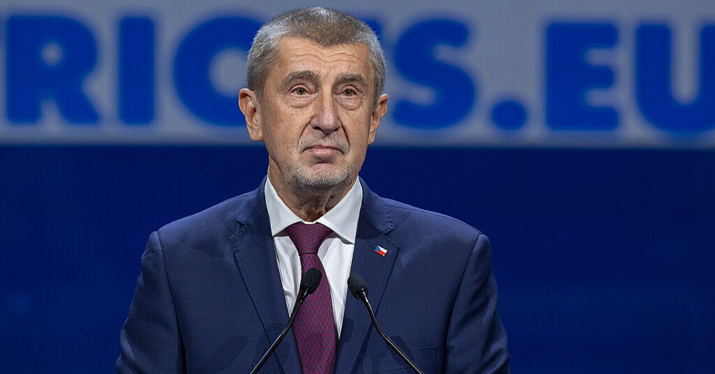 Зеленський мав телефонну розмову з переможцем парламентських виборів у Чехії