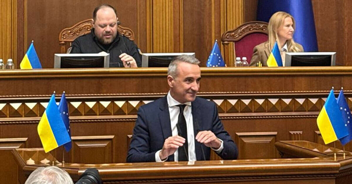 Президент ОБСЄ виступив у Верховній Раді і назвав Крим українським Президент ОБСЄ виступив у Верховній Раді і назвав Крим українським