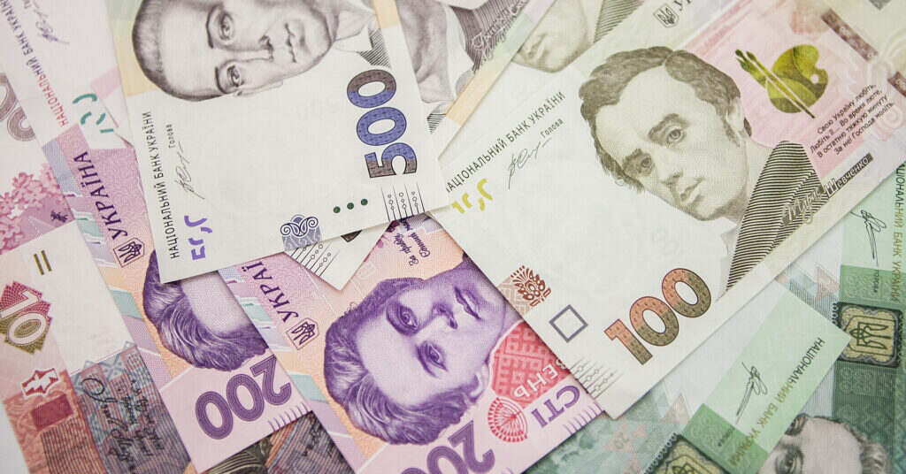 Моделі Onlyfans заборгували понад 380 млн грн податків – ДПС