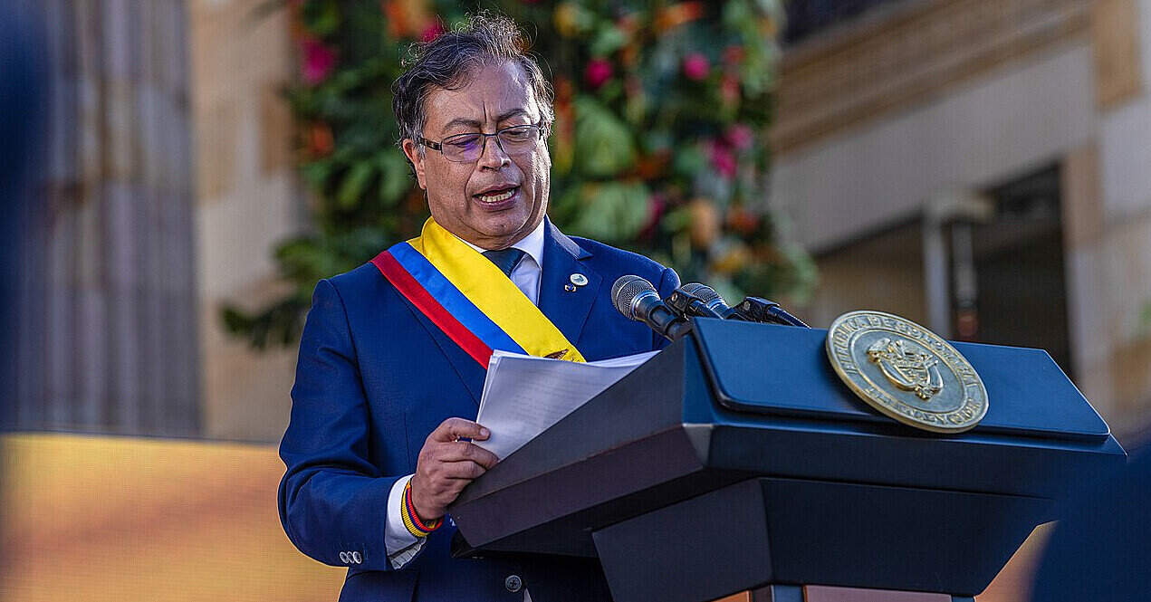 Президент Колумбії мав труднощі з дозаправкою літака через санкції США – ЗМІ Президент Колумбії мав труднощі з дозаправкою літака через санкції США – ЗМІ