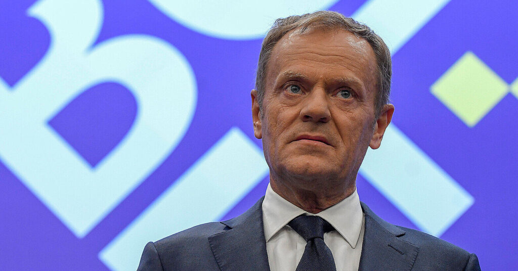 Зеленський пояснив слова Туска про готовність України воювати 2-3 роки