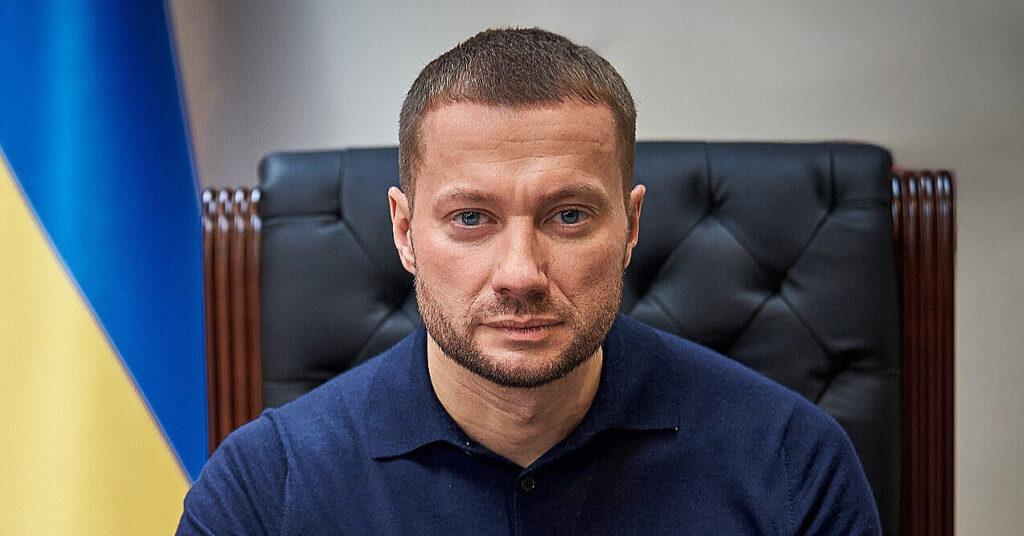 Справу щодо недекларування майна голови АМКУ та його дружини направили до суду