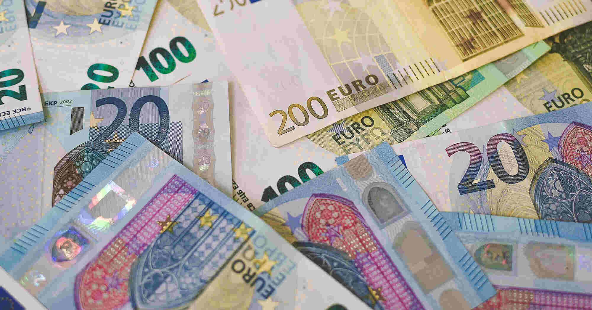 FT: Лідери ЄС не змогли затвердити репараційний кредит Україні за рахунок активів РФ FT: Лідери ЄС не змогли затвердити репараційний кредит Україні за рахунок активів РФ