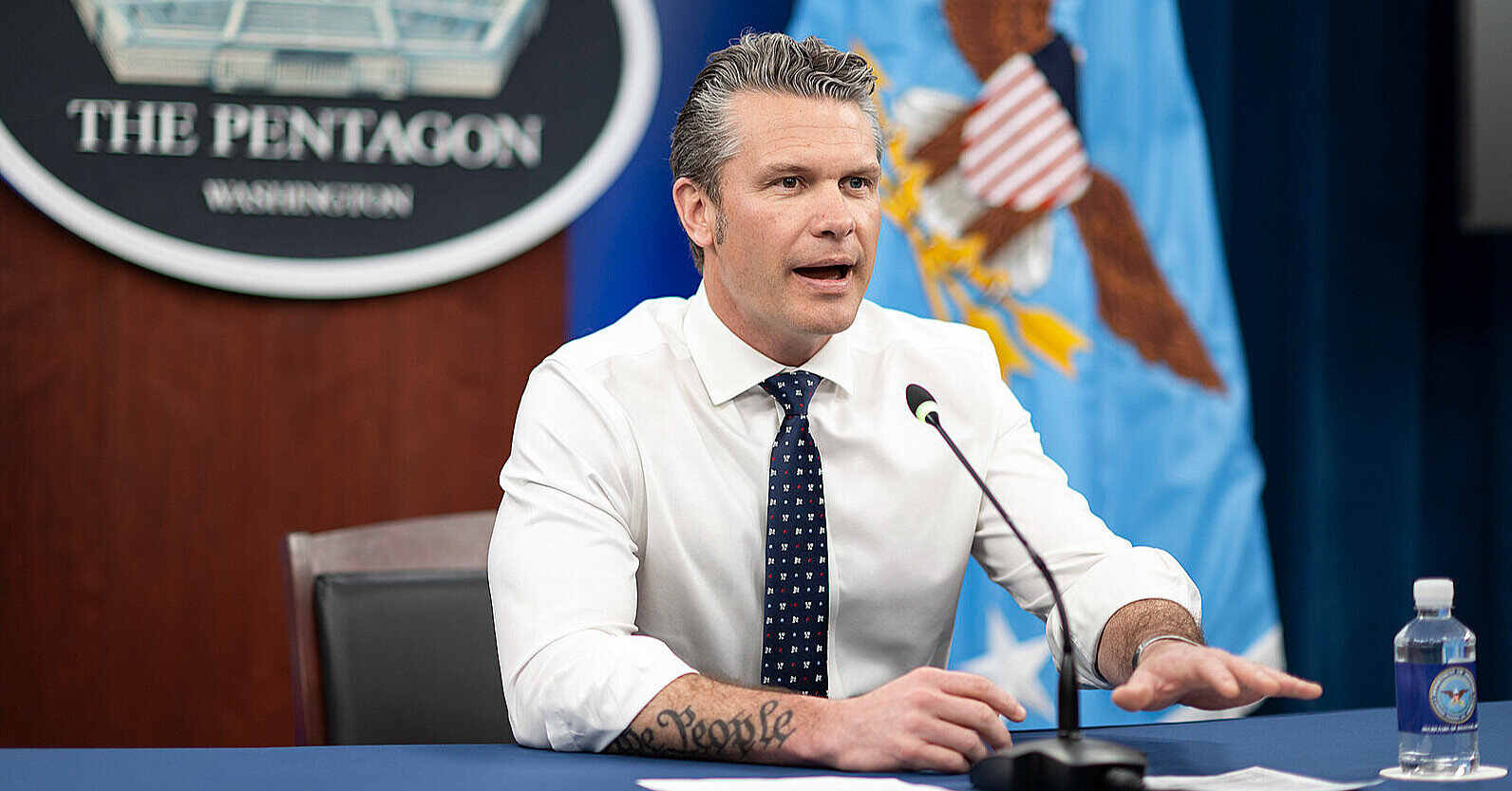 Пентагон звинуватили у спробі “придушити пресу” через нові правила для журналістів Пентагон звинуватили у спробі “придушити пресу” через нові правила для журналістів