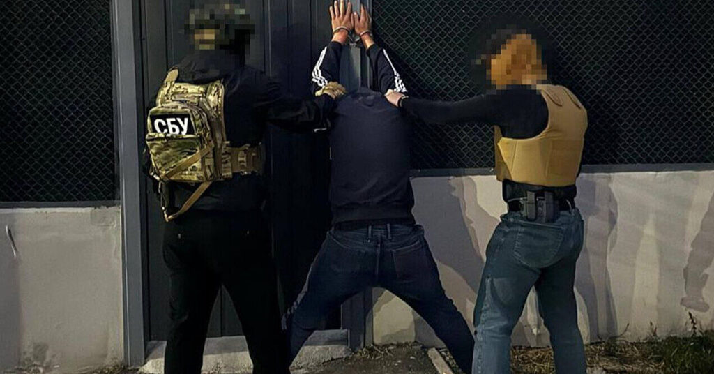 СБУ затримала агента РФ, який готував теракти в Одеській області проти військових СБУ затримала агента РФ, який готував теракти в Одеській області проти військових