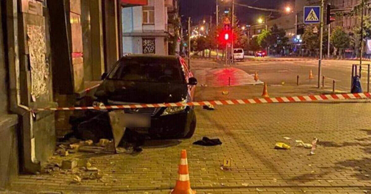 Під суд віддали експрокурора, який п’яним збив на смерть жінку у Києві – ОГП Під суд віддали експрокурора, який п’яним збив на смерть жінку у Києві – ОГП