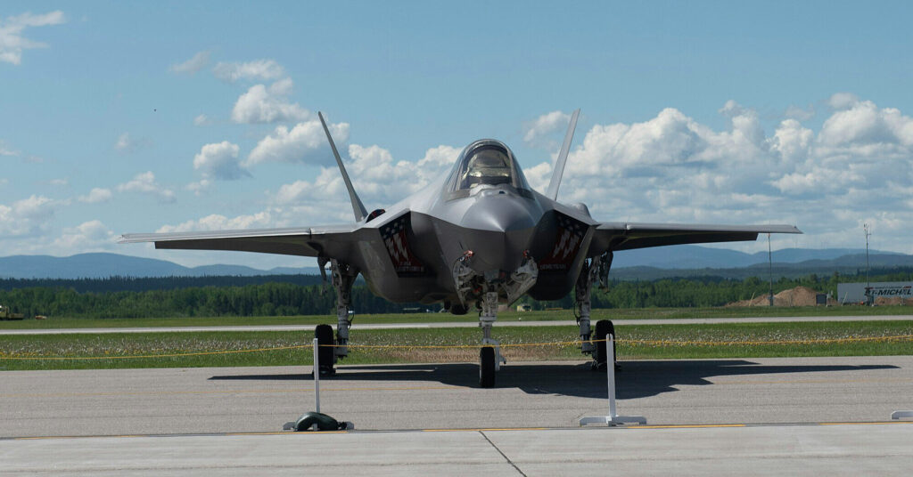 У Фінляндії побудували завод, де збиратимуть двигуни для F-35