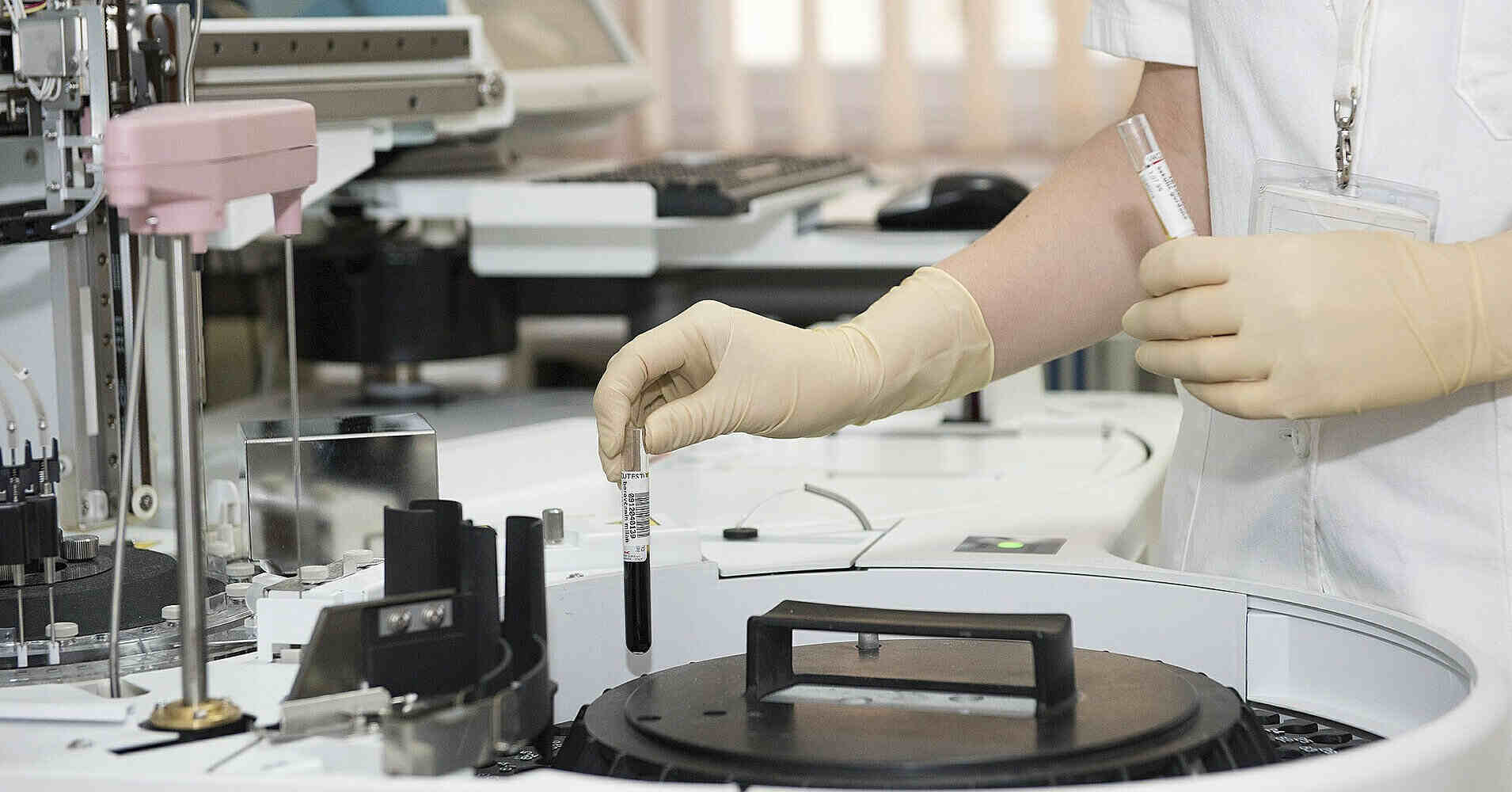 Росія втратила доступ до сучасних фармацевтичних досліджень – СВР Росія втратила доступ до сучасних фармацевтичних досліджень – СВР