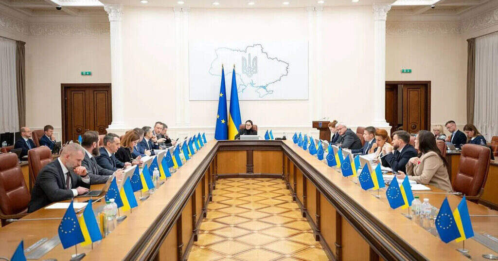 Кабмін спростив умови закупівель для захисту критичної інфраструктури Кабмін спростив умови закупівель для захисту критичної інфраструктури