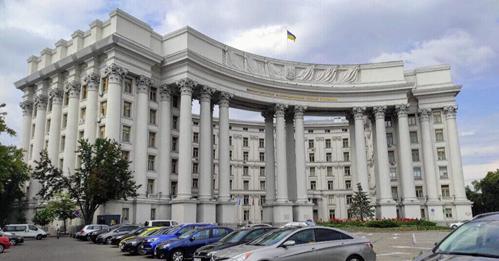 Антиукраїнська істерія: у МЗС розкритикували Орбана за його напади на Україну