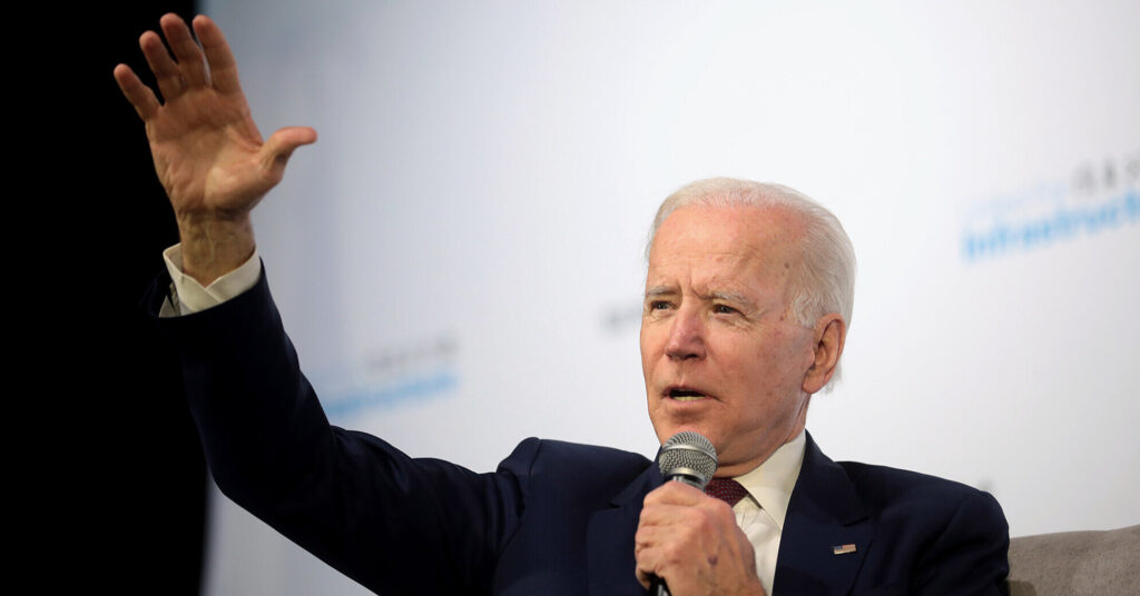 ЦРУ розсекретило інформацію про візит Байдена до України наприкінці 2015 року