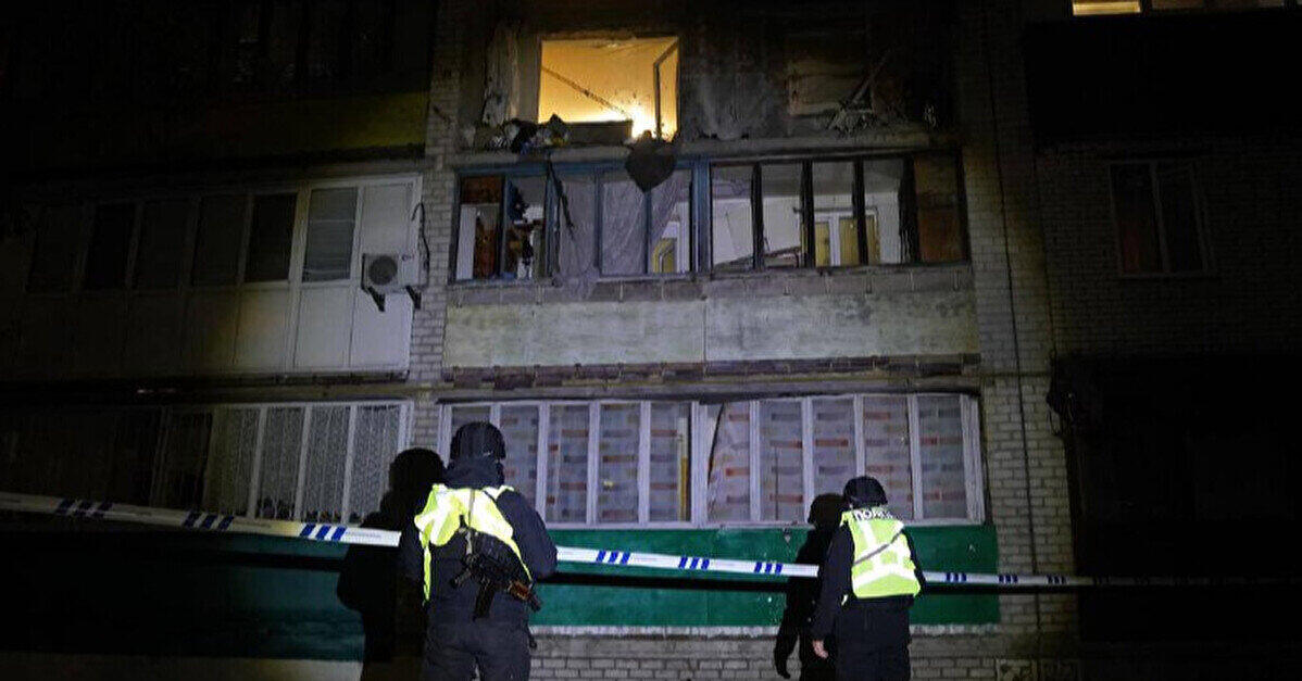 У Києві стався вибух у квартирі: є загиблий і постраждалий У Києві стався вибух у квартирі: є загиблий і постраждалий