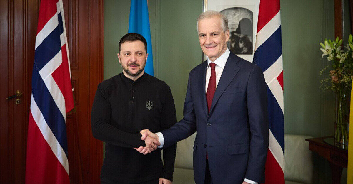 Зеленський прилетів з першою леді до Норвегії та зустрівся з прем’єром країни Зеленський прилетів з першою леді до Норвегії та зустрівся з прем’єром країни