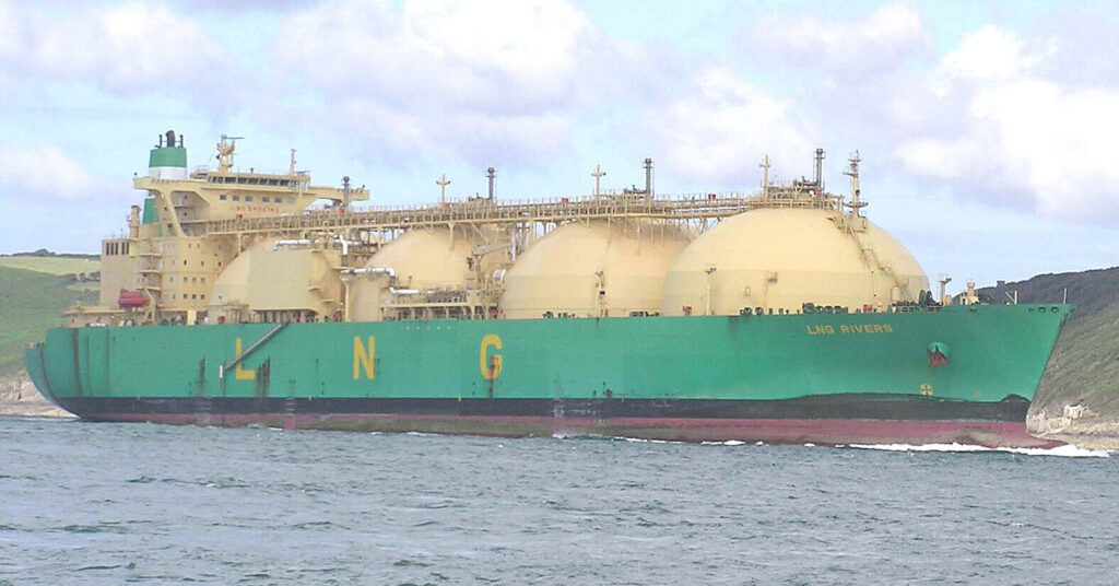 Greenpeace протестує проти імпорту зрідженого газу з РФ та США