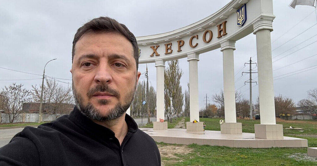 Річниця звільнення: Зеленський приїхав у Херсон та опублікував звернення
