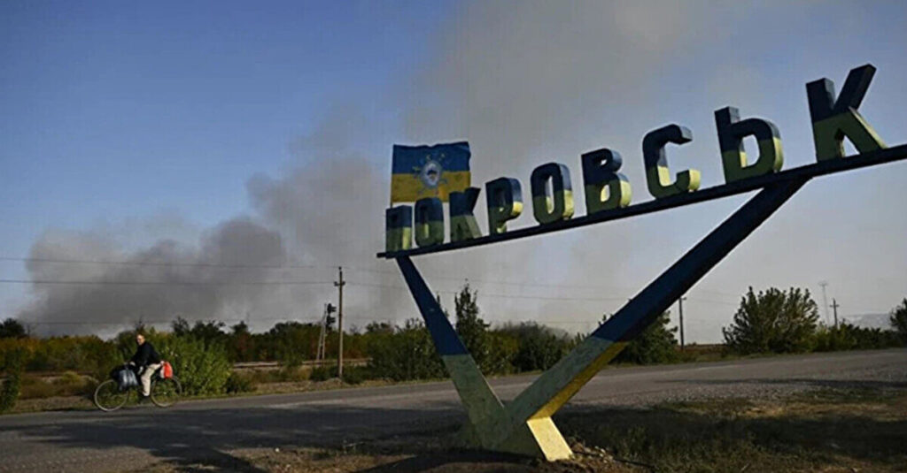 Зеленський про Покровськ: Обстановка складна, але оточення Сил оборони немає