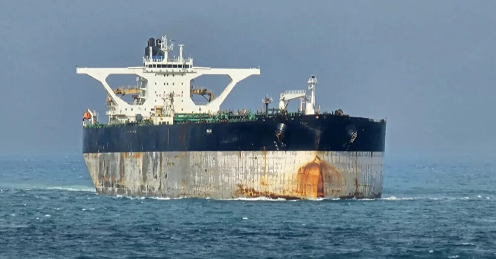 NYT: Росія просить США припинити переслідування танкера в Атлантиці NYT: Росія просить США припинити переслідування танкера в Атлантиці