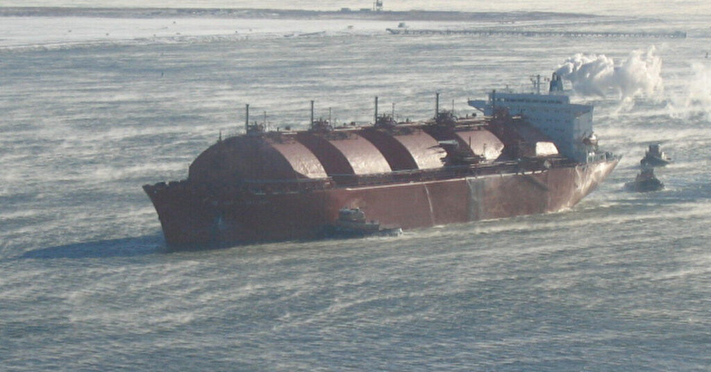 Українці в березні отримають перший газ від нового постачальника з Греції