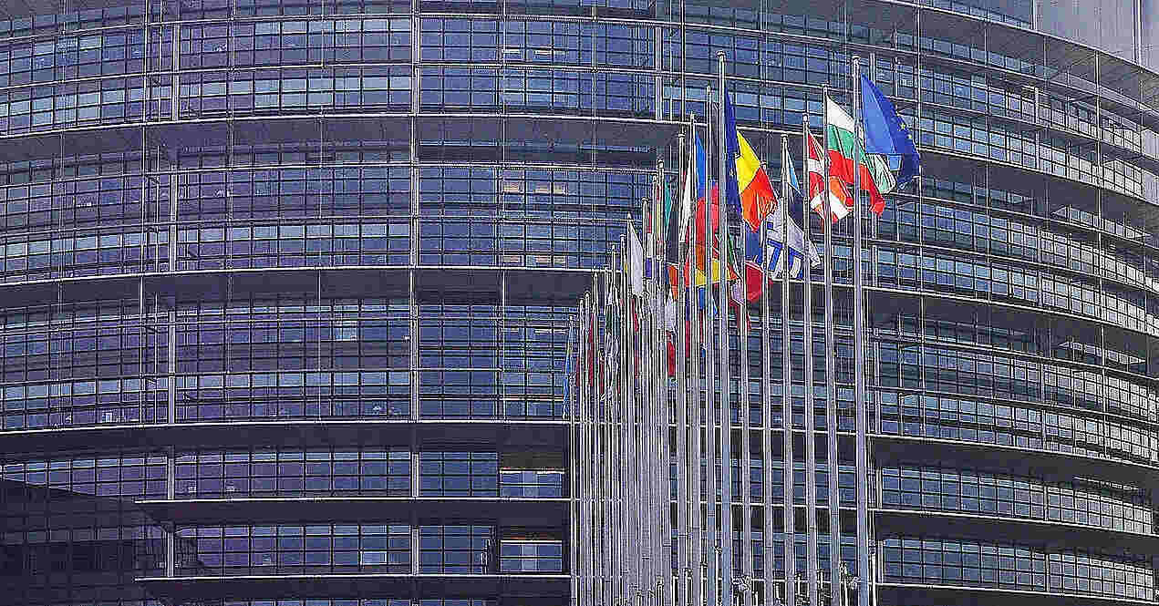 Стало відомо, коли Європарламент голосуватиме за кредит Україні на 90 млрд євро