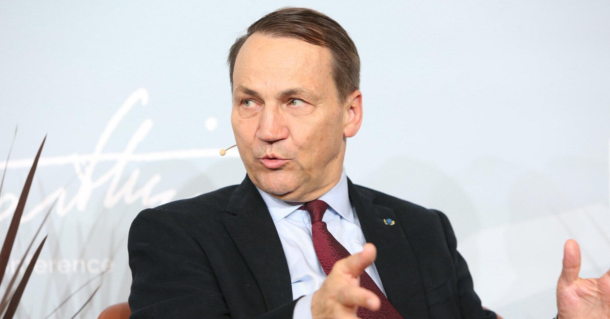 Сікорський: Рівень економічної активності українців вищий, ніж серед поляків Сікорський: Рівень економічної активності українців вищий, ніж серед поляків